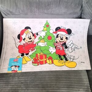 Disney Mickey Mouse and Minnie Mouse Christmas Rubber Doormat